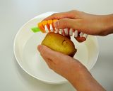 くるりんカッター】トルネードポテトチョコ作り方1写真