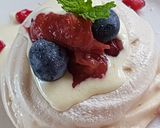 パブロバ　ルバ−ブジャム＆生クリ−ム作り方6写真