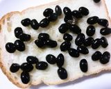 黒豆煮×天かすの生姜風味チーズトースト作り方2写真