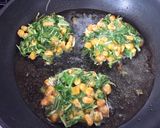 コーン缶と水菜の揚げ焼き作り方4写真