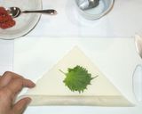 揚げ春巻き♪梅肉大葉ちくわで簡単作り方6写真