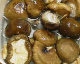 椎茸と蒟蒻と昆布の煮しめ作り方3写真