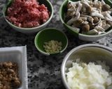 きのこ納豆そぼろ丼作り方1写真