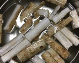砂肝とごぼうのトリッパ風炊飯器煮込み作り方2写真