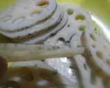 簡単！れんこんと鶏ミンチの挟むだけバーグ作り方1写真