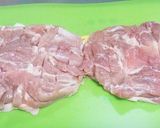 ☆話題入り感謝☆ 鶏もも肉の八幡巻き作り方1写真
