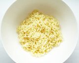 トマトジュースで　トマトチーズラーメン作り方4写真