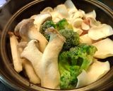 簡単☆土鍋Deアヒージョ☆ゆり根版作り方3写真