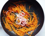 にんじんとかにかま炒め作り方4写真