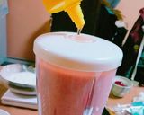 イチゴ＆豆乳＆ヨーグルトのスムージ！作り方3写真