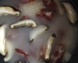 煲仔飯〜ポウチャイハン香港式炊き込みご飯作り方1写真