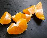 風邪に！ホットみかん作り方1写真