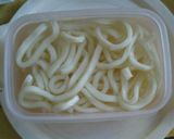 簡単♡焼き鳥缶de炒めうどん♪作り方2写真