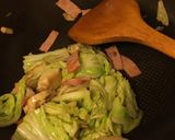 白菜とヒラタケのベーコンバター炒め作り方3写真