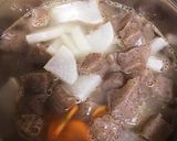 お鍋いっぱい♬我が家のもつ煮込み作り方4写真