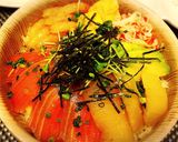 タレが美味しい♡漬けサーモンの彩り海鮮丼作り方4写真