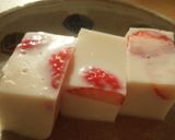 生クリーム入り♪　いちごと牛乳の寒天作り方4写真