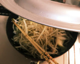 安くて簡単★お家の調味料で野菜炒め！作り方3写真