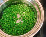 【お弁当に】肉味噌と豆ご飯のおにぎらず作り方2写真