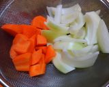 冬にぴったり！ さつま芋入りぽかぽか豚汁作り方1写真