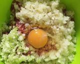 野菜きらいな息子をだますハンバーグ♫作り方1写真