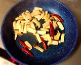 エリンギとピーマンのピリ辛炒め！作り方3写真