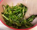 止まらない♡豆苗をモリモリ食べるサラダ作り方2写真