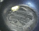 離乳食余りのパンの枠で☆目玉焼きパン作り方3写真