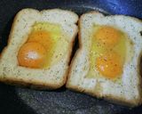 離乳食余りのパンの枠で☆目玉焼きパン作り方6写真