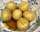 まるまるじゃがいもの焼きころがし作り方2写真