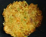 二歳児 vs 野菜たっぷりお好み焼き作り方5写真