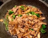 沖縄風豚肉とごぼう炒め作り方4写真