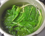 簡単♪大根葉と油揚げの煮物（*´艸｀*）作り方1写真