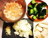 海老と豆腐とブロッコリーの旨みあんかけ♡作り方1写真