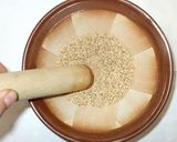 牛肉とごぼうとこんにゃくの白ゴマ味噌煮作り方11写真