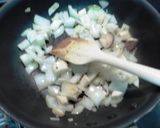 魚介と鶏の味噌パエリヤ作り方2写真