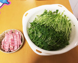 【簡単】豆苗とベーコン炒め作り方1写真