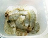 海老と鳥のアヒージョ作り方1写真