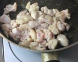 ☆鶏肉とじゃがいもの味噌マヨ炒め☆作り方3写真