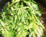 シンプルで美味しい!春菊ナムル作り方1写真