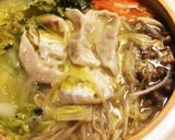 簡単！餃子鍋☆締めはあんかけラーメンで作り方2写真