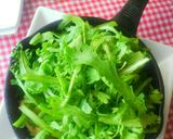春菊大量消費＊春菊としめじの塩バター炒め作り方11写真