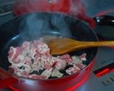 ストウブでお鍋一つで焼きそば作り方1写真