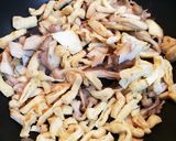 大根の葉と油揚げの炒め煮作り方1写真