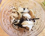 簡単(・ω・)かぶの皮塩昆布de浅漬け作り方1写真