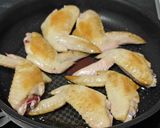手羽とごぼうのカレー煮作り方1写真