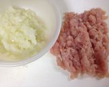 簡単すぎ！にぎにぎ 鶏肉だんご作り方1写真