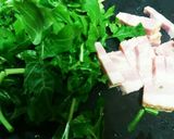 あったかい～ルッコラ入りス—ブ作り方1写真