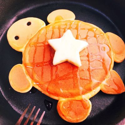 朝食が楽しくなる⭐かめさんのホットケーキ by mew⁂mam 【クックパッド