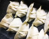 野菜たっぷりもやしの焼き餃子作り方3写真